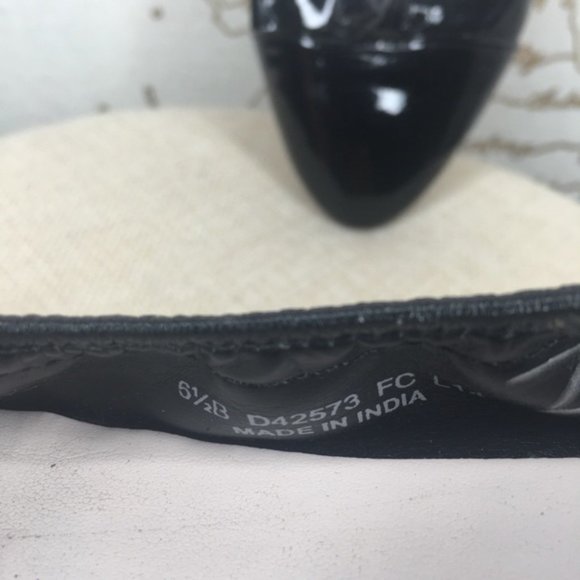 Cole Haan Grand OS Size 6.5 Black Patent Toe Bow Ballet Flats Pointed Toe - Picture 10 of 12